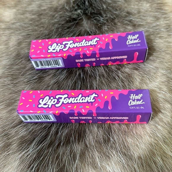 Lot of 2 Half Cake‎ Lip Fondant Shade Low Key New in Box - Picture 1 of 7